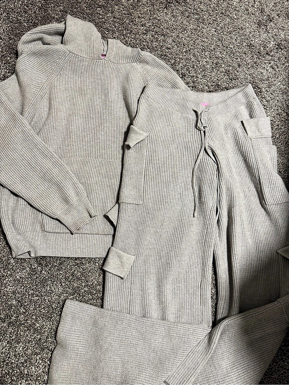 Edikted Knit Sweater set in Gray